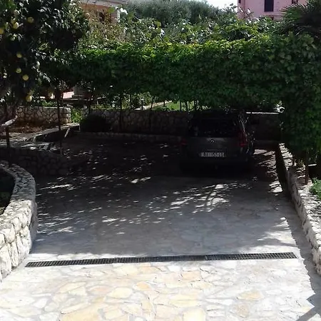 Polonijo Nada Διαμέρισμα *