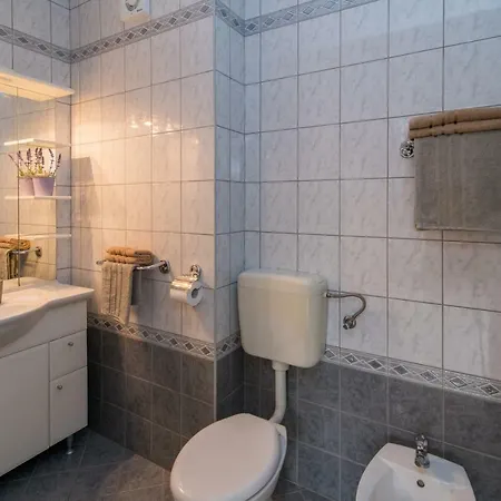 Apartament Polonijo Nada Krk Town