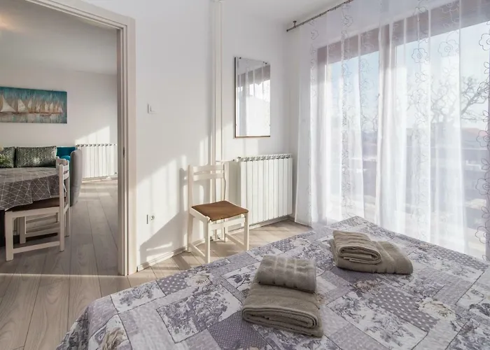 Polonijo Nada Krk Town